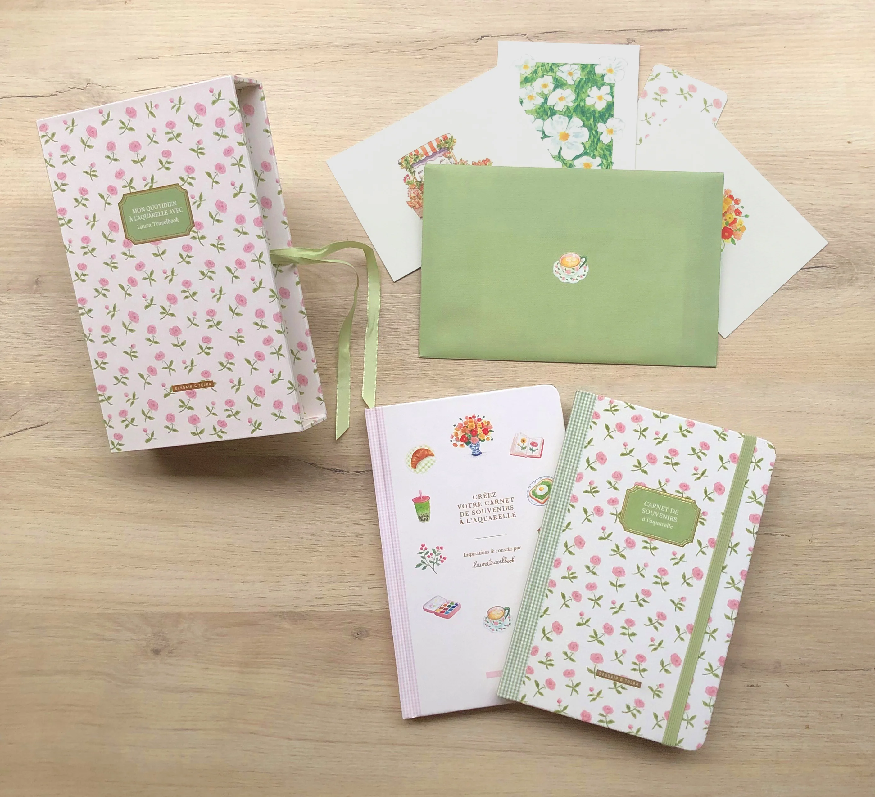 Coffret "luxe" Mon quotidien à l'aquarelle avec LauraTravelbook - Image 6
